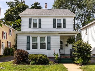 12 Clermont Street