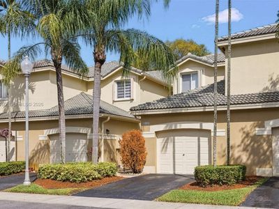 2132 Bahia Ln