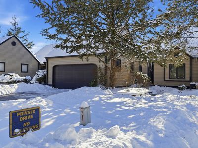 9666 Cedar Cove Ln
