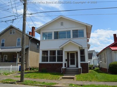 18 Delaware Ave