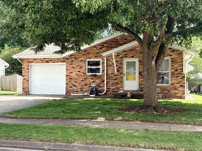 6 Blair Ct