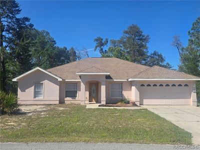 43 Matricaria Ct