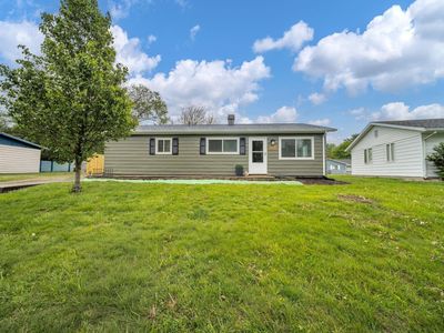 5906 Monona Dr