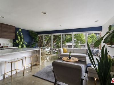 1145 Larrabee St APT 9