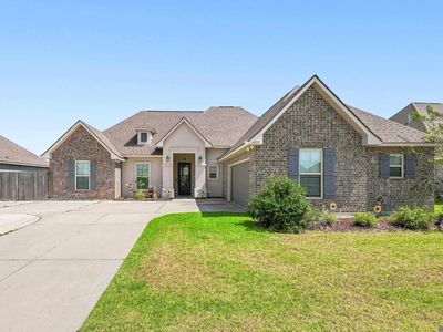 4832 Longwood Dr