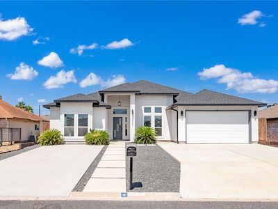 14845 Quarterdeck Dr