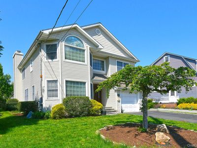 13 Sheppard Street