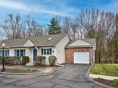 Property at 399 Bridge Rd APT G, Northampton, MA