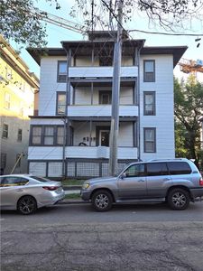 212 Linden Ave
