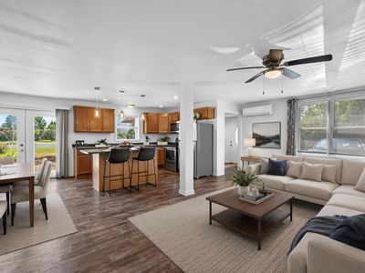 2201 Stonecroft DRIVE #2203