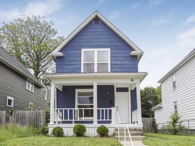 935 Ellsworth Ave