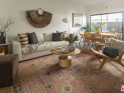 822 Victor Ave APT 4