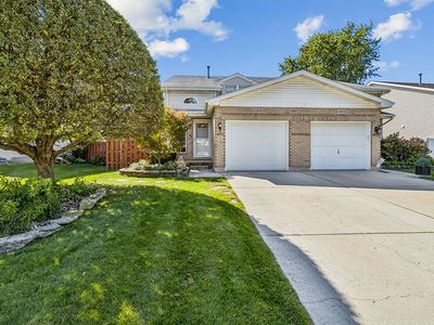 Property at 1515 Peachtree Ln, Lockport, IL