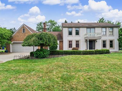 1300 Cedar Lawn Ct