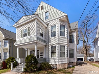 875 Elm Street