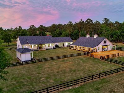 230 Meadows Ridge Ct