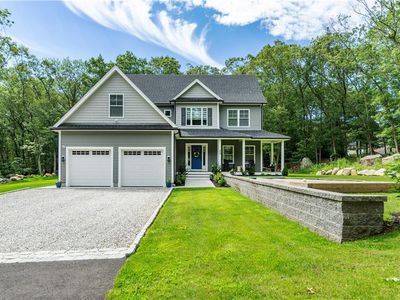 22 Saddlebrook Dr