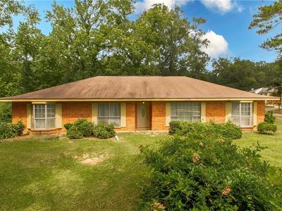 Property at 915 Martin Luther King Dr, Kentwood, LA