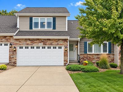 2328 Legend Cir