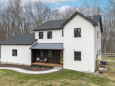 572 Greenville Turnpike