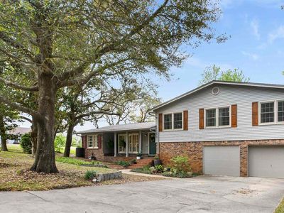 505 Bear Dr