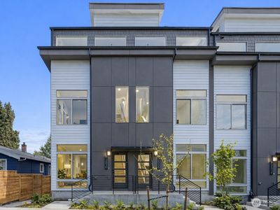 1203 G N Allen Place
