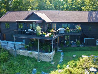 208 Fletcher Pl
