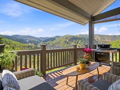 1211 Silver Oak Ct
