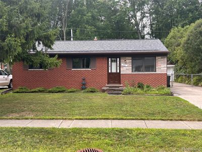 340 Trombley Dr