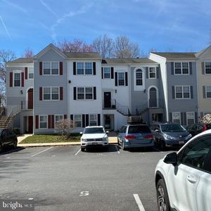 10 Amberstone Ct