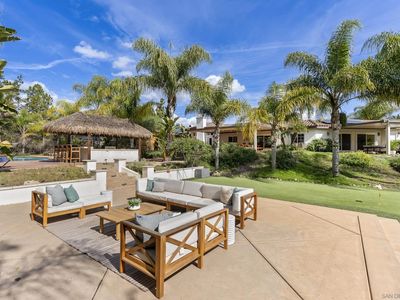 17412 La Brisa Ln