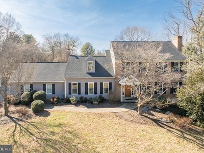 808 General Sterling Dr