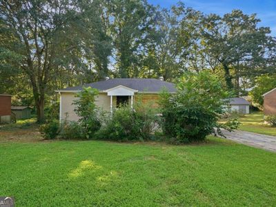 1877 Selwyn Dr