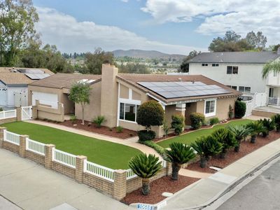 10696 Gabacho Dr