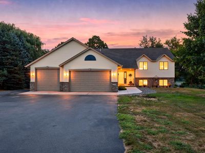 27321 Isle Dr