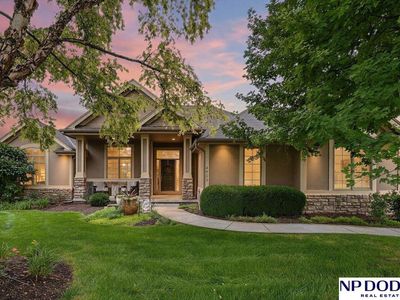 4903 Shoreline Cir