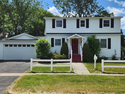 1 Nichols Ave