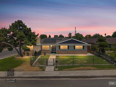 3800 Harvard Dr