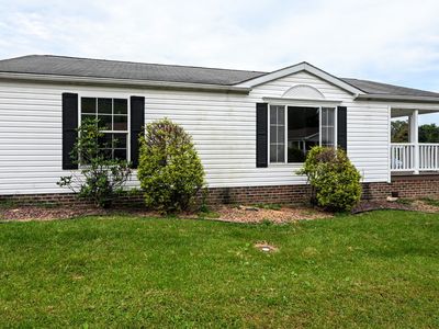 1039 Golden Cir
