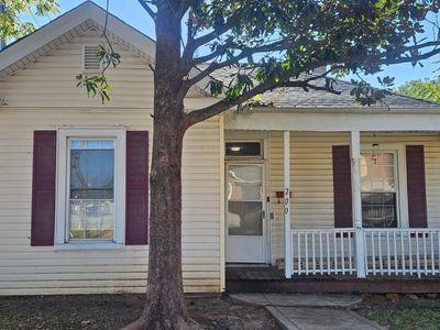 200 Euclid Ave