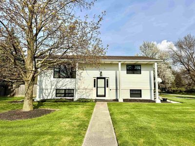 1516 Allendale Dr