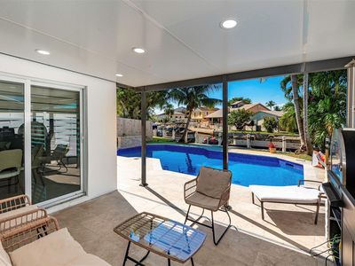 825 Argonaut Isle