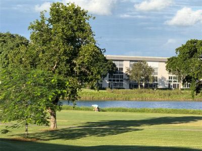 2802 Victoria Way #M2