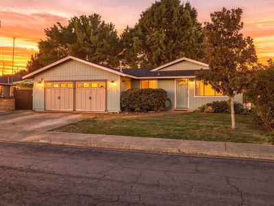 1426 Saint Andrew Way
