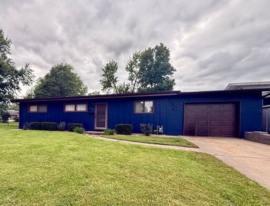 Property at 818 S Lane St, Palmyra, MO