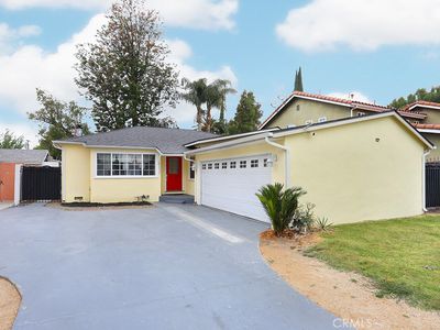4433 Stern Ave