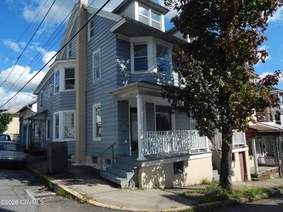 927 N Shamokin St