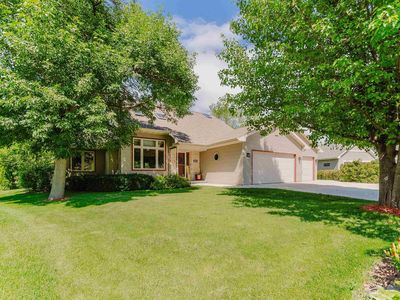 2355 Hickory Ct
