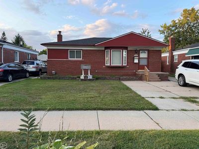 21419 E Thirteen Mile Rd