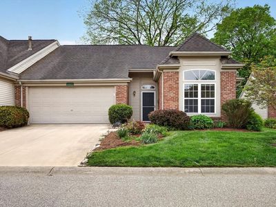 608 E Moss Creek Dr